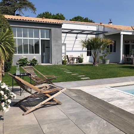 Maison M, Chambre Privee Acces Jardin Piscine Et Jacuzzi Pres De La Rochelle La Rochelle  Luaran gambar