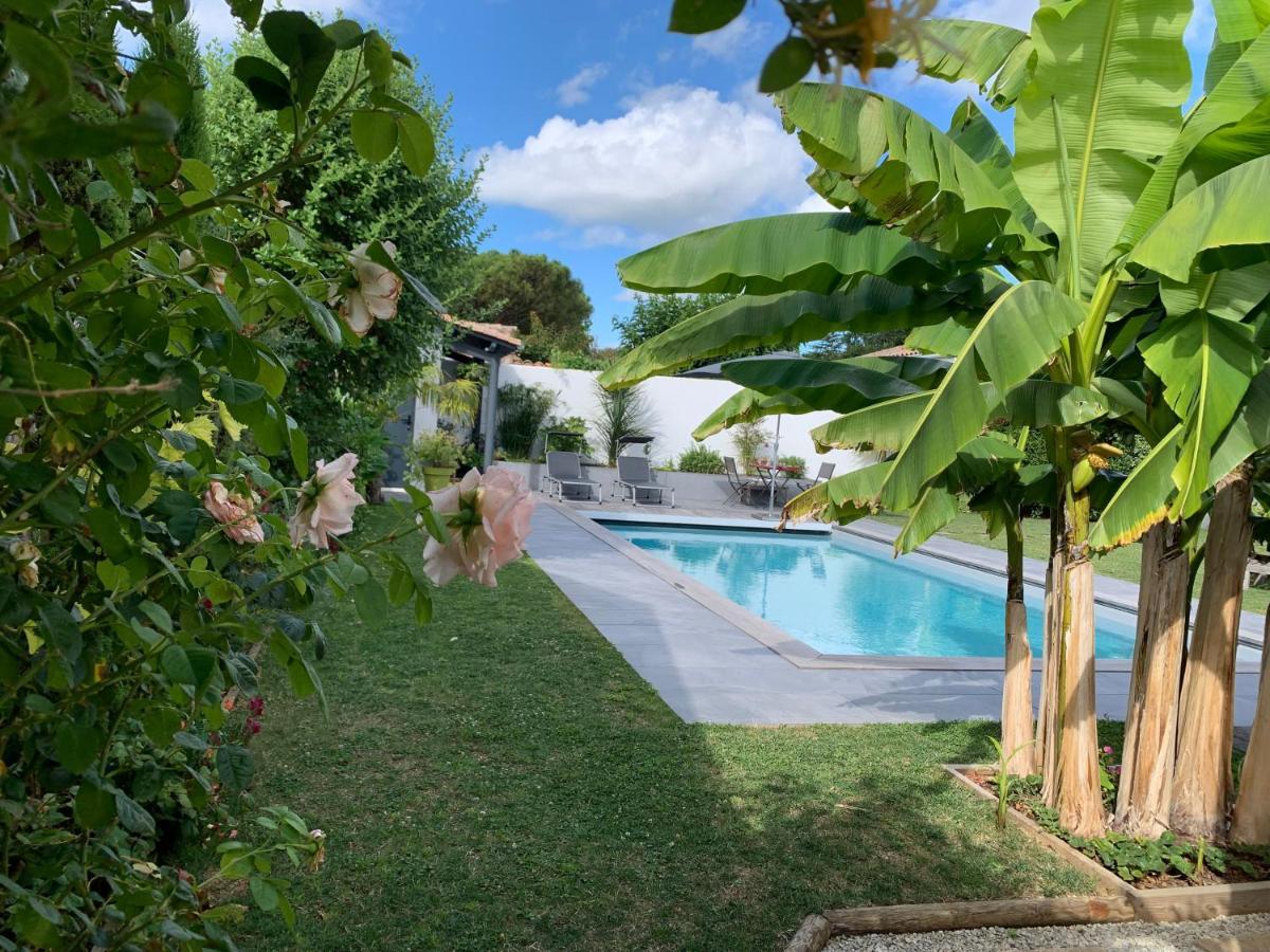 Maison M, Chambre Privee Acces Jardin Piscine Et Jacuzzi Pres De La Rochelle La Rochelle  Luaran gambar