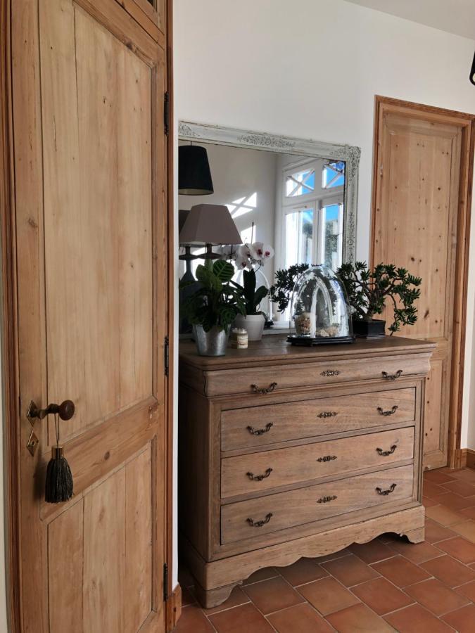 Maison M, Chambre Privee Acces Jardin Piscine Et Jacuzzi Pres De La Rochelle La Rochelle  Luaran gambar